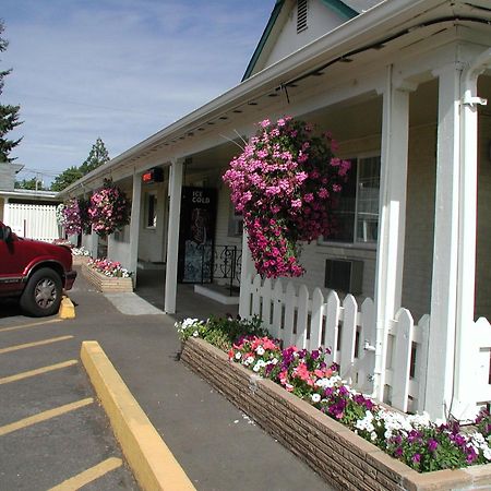 Valley Inn - Lebanon Oregon Εξωτερικό φωτογραφία