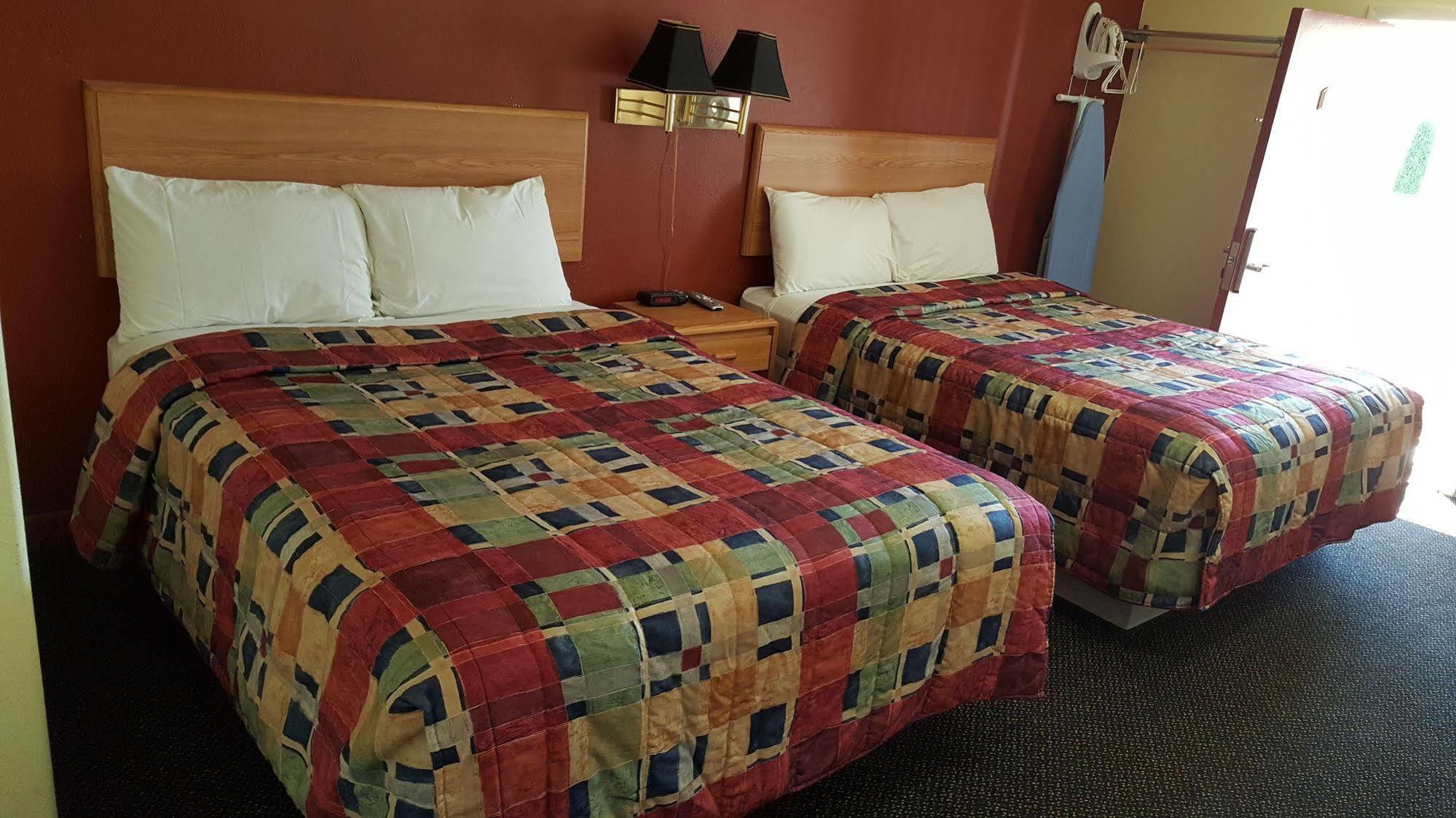 Valley Inn - Lebanon Oregon Εξωτερικό φωτογραφία