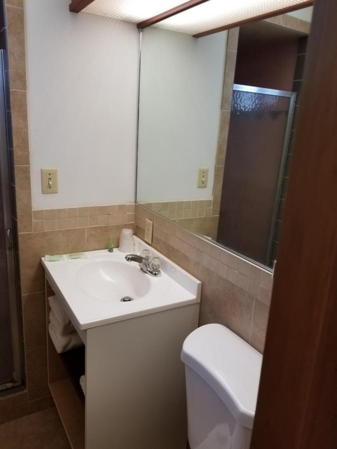 Valley Inn - Lebanon Oregon Εξωτερικό φωτογραφία